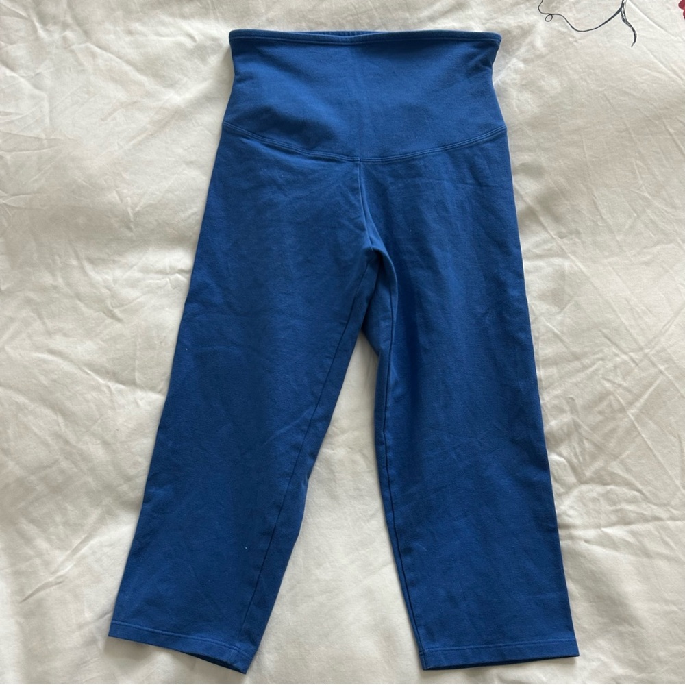 Yummie talia cotton high waisted crop capri shaping leggings in sapphire blue